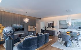 Movenpick Apartment